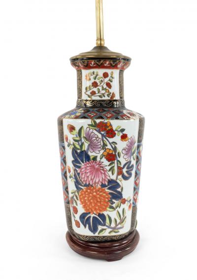 Chinese Style Porcelain Imari Table Lamp