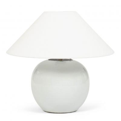 Chinese White Ginger Jar Lamp