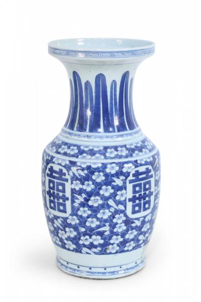 Chinese White and Blue Feather and Floral Motif Porcelain Urn