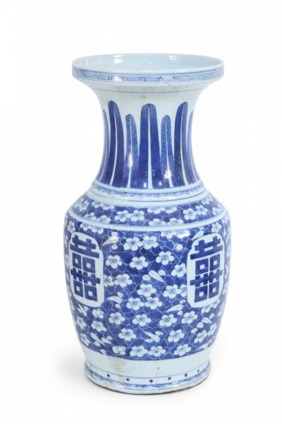 Chinese White and Blue Feather and Floral Motif Porcelain Urn