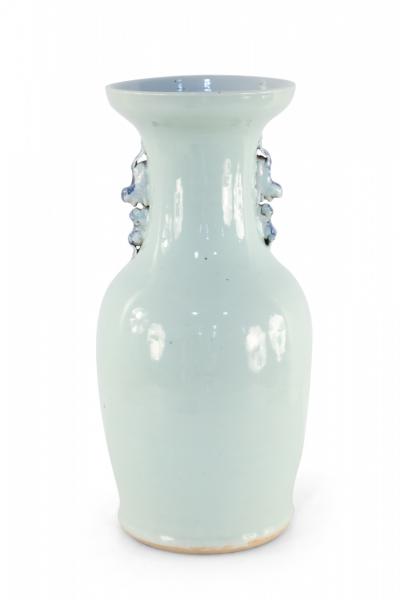 Chinese White and Blue Foo Dog Design Porcelain Urn