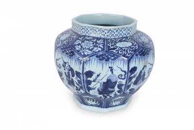Chinese White and Blue Octagonal Porcelain Pot