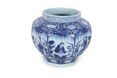Chinese White and Blue Octagonal Porcelain Pot