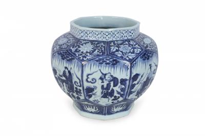 Chinese White and Blue Octagonal Porcelain Pot
