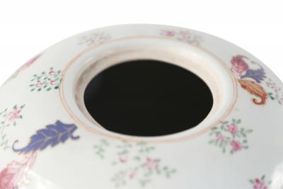 Chinese White and Floral Pattern Porcelain Jars