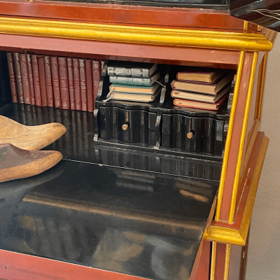 Chinoiseries Red Lacquered Bureau Abattant France XX century