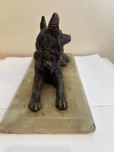 Chiparus Bronze Reclining Dog