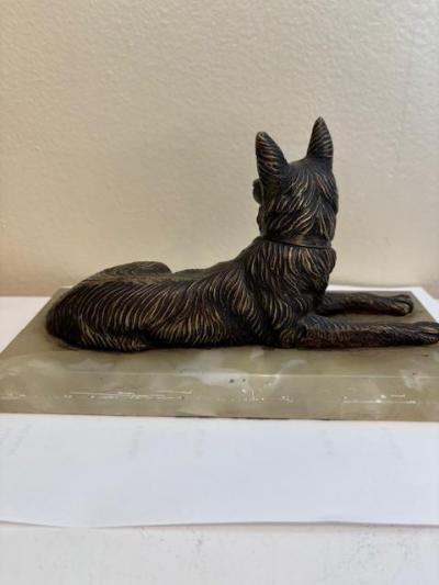 Chiparus Bronze Reclining Dog