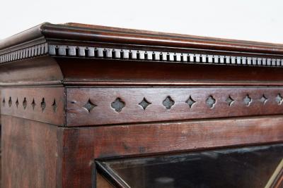 Chippendale Breakfront Bookcase