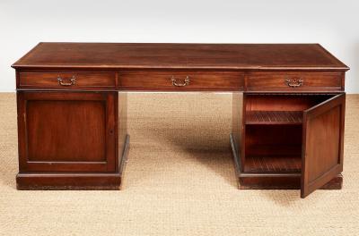 Chippendale Partners Desk