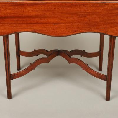 Chippendale Pembroke Table