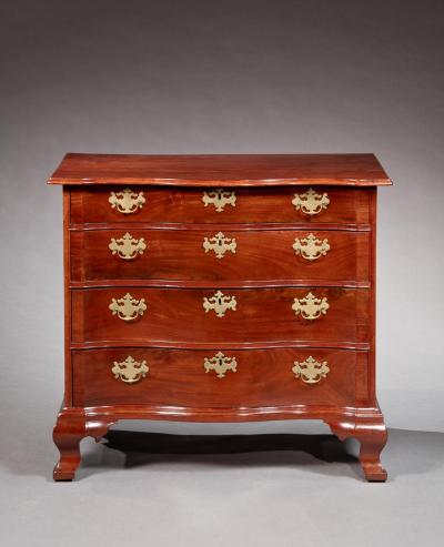 Chippendale Serpentine Chest of Drawers