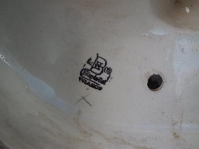 Choisy le Roi Majolica Rooster Cockerel Vase by Louis Carrier Belleuse