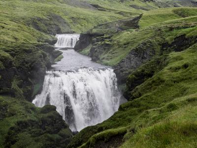 Christos J Palios Femri Fellsfoss