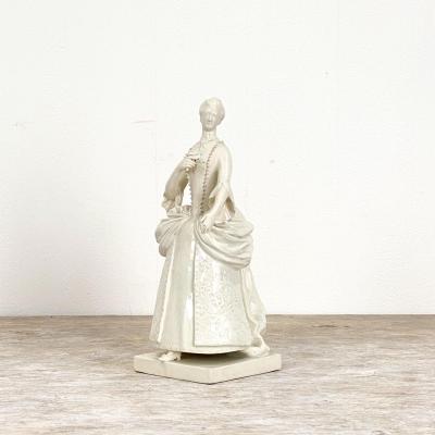 Circa 1880 Porcelain Figures France A Pair