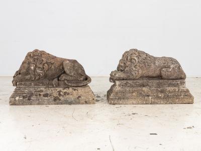 Circa 1920 English Pair of Large Recumbent Concrete Lions