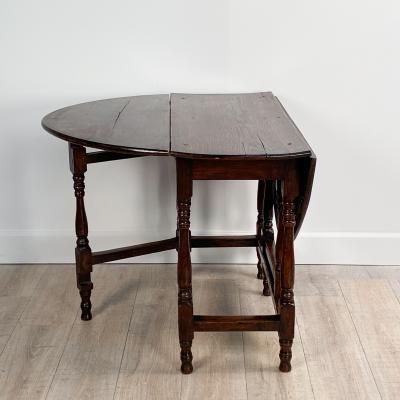 Circa Early 18th Century English Oak Drop Leaf Table