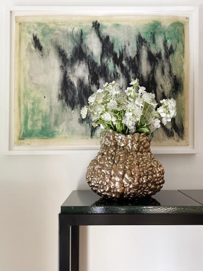 Clotilde Ancarani BUBBLE VASE Bronze sculpture