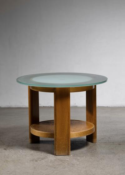 Coffee table with glass top