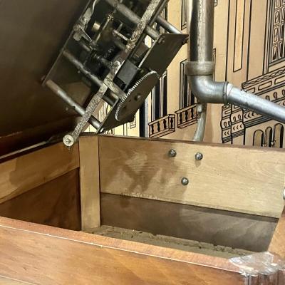 Coin Operated Mechanical Gramophone