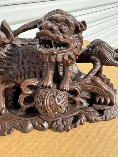 Composite cast Mother Foo Dog with Pup
