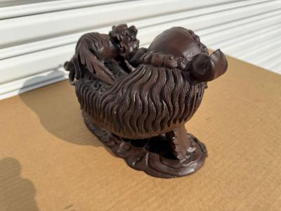Composite cast Mother Foo Dog with Pup