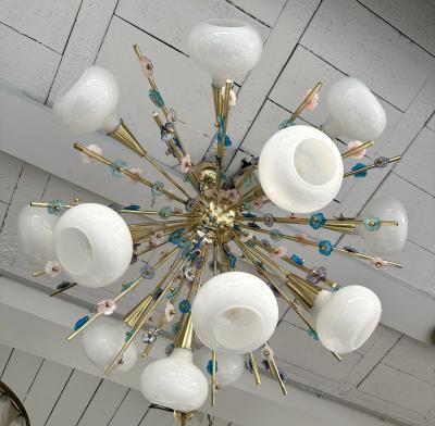Contemporary Brass Sputnik Chandelier Flowers Murano Glass White Cup Italy