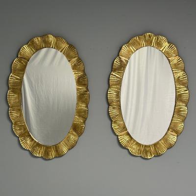 Contemporary Oval Wall Mirrors Scallop Motif Murano Glass Gilt Gold Italy