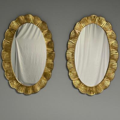 Contemporary Oval Wall Mirrors Scallop Motif Murano Glass Gilt Gold Italy