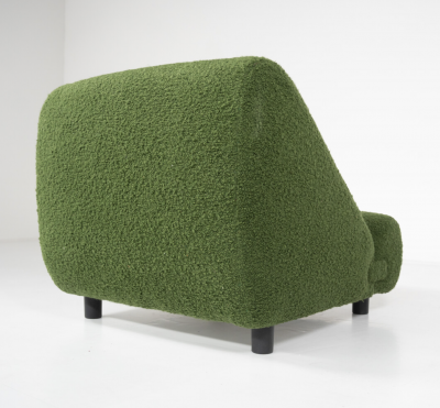 Contemporary Pair of Armchairs with Ottoman Green Upholstery Italy