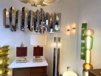 Contemporary Pair of Brass Fusion and Red Murano Glass Lamps Italy