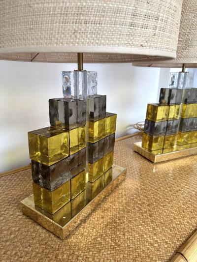 Contemporary Pair of Brass Lamps Cube Murano Glass Construction Italy