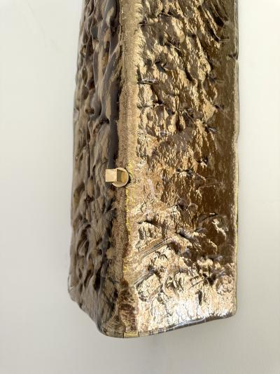 Contemporary Pair of Brass and Cola Folded Leaf Murano Glass Sconces Italy