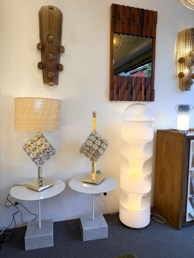 Contemporary Pair of Brass and Gilt Porcelain Daisy Lamps Italy