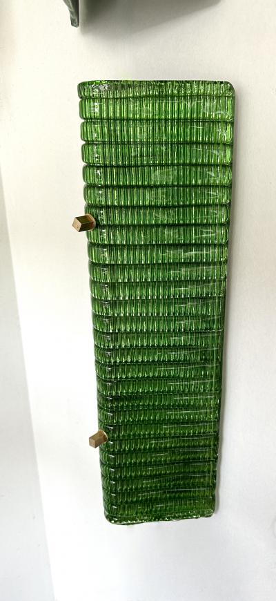 Contemporary Pair of Brass and Green Folded Leaf Murano Glass Sconces Italy