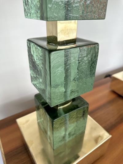 Contemporary Pair of Brass and Green Murano Glass Cube Lamps Italy