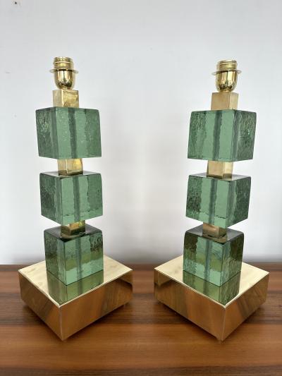 Contemporary Pair of Brass and Green Murano Glass Cube Lamps Italy
