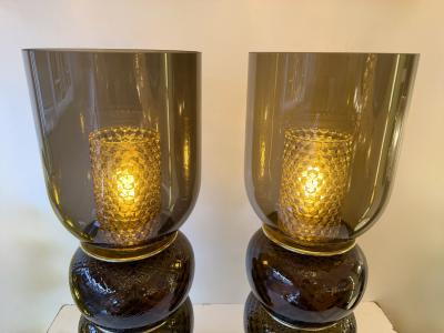 Contemporary Pair of Brass and Murano Glass Smoke Honeycomb Shades Lamps Italy