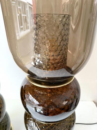 Contemporary Pair of Brass and Murano Glass Smoke Honeycomb Shades Lamps Italy