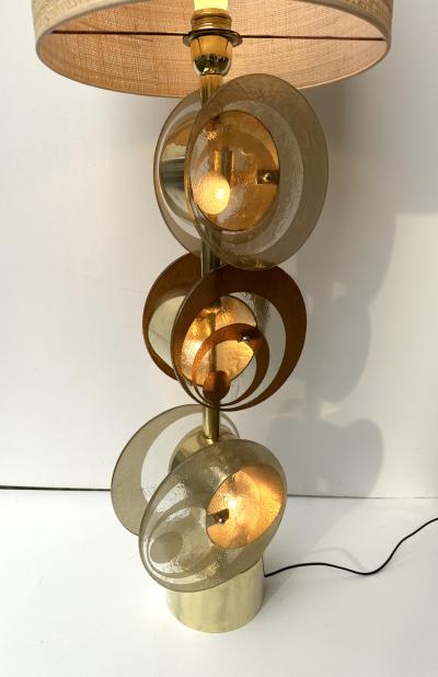 Contemporary Pair of Brass and Murano Glass Spiral Disc Lamps Italy