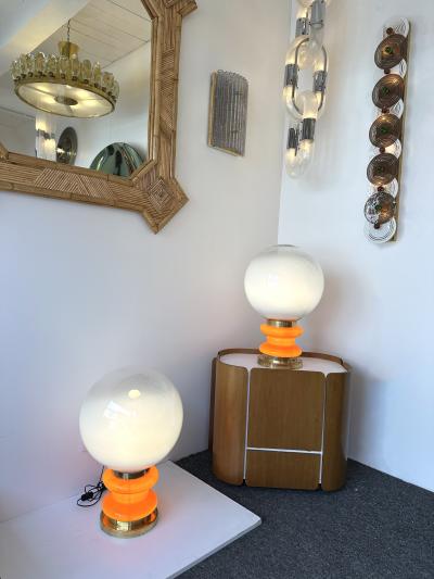 Contemporary Pair of Brass and Orange Murano Glass Bulbs Lamps Italy
