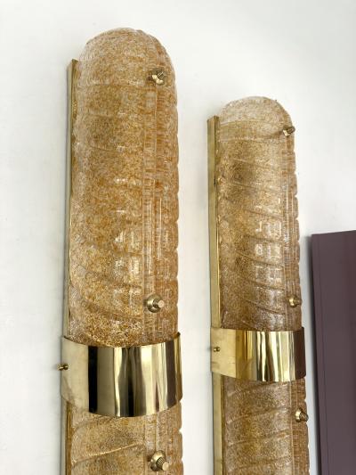 Contemporary Pair of Brass and Palm Murano Glass Sconces Italy