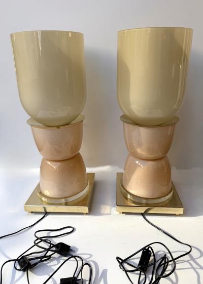 Contemporary Pair of Brass and Pink Powder Murano Glass Cup Lamps Italy