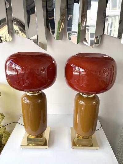 Contemporary Pair of Brass and Red Murano Glass Bulb Shade Lamps Italy