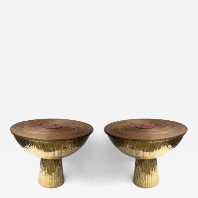 Contemporary Pair of Hammered Brass Rattan Enamel Metal Side Tables Italy