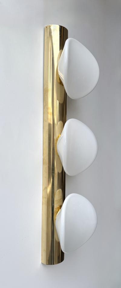 Contemporary Pair of White Murano Glass and Brass Sconces Italy
