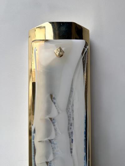 Contemporary Pair of White Pennellate Murano Glass and Brass Sconces Italy