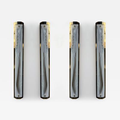 Contemporary Pair of White Pennellate Murano Glass and Brass Sconces Italy