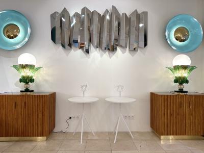 Contemporary White Lacquered and Brass Bastard Table Italy