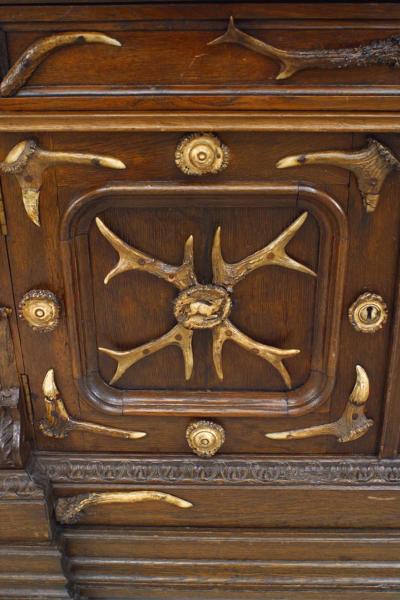 Continental German Horn and Oak Gun Cabinet